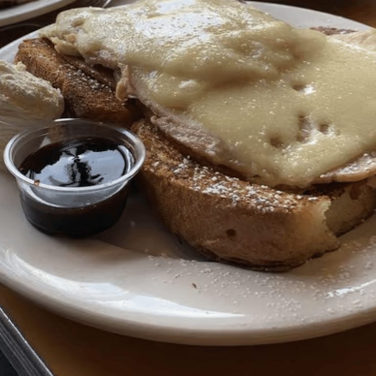 Delicious Tuna Melt Sandwich