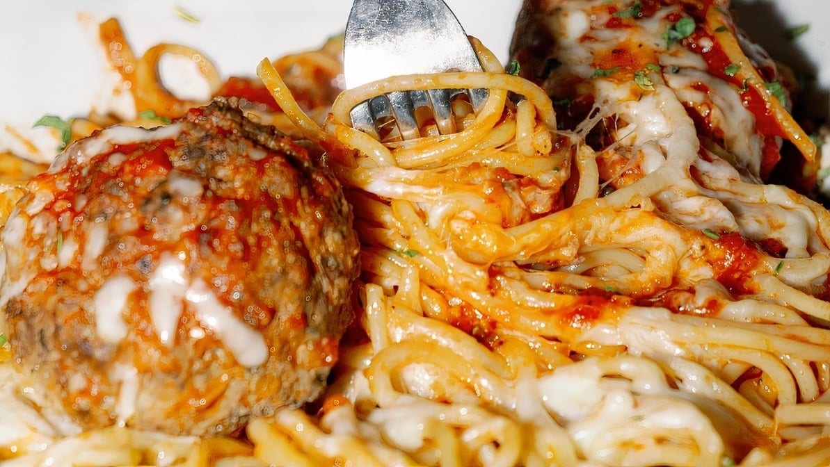 Spaghetti & Meatballs.